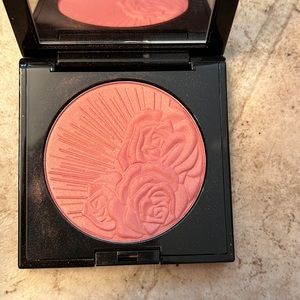 Pat McGrath blush in nymphette